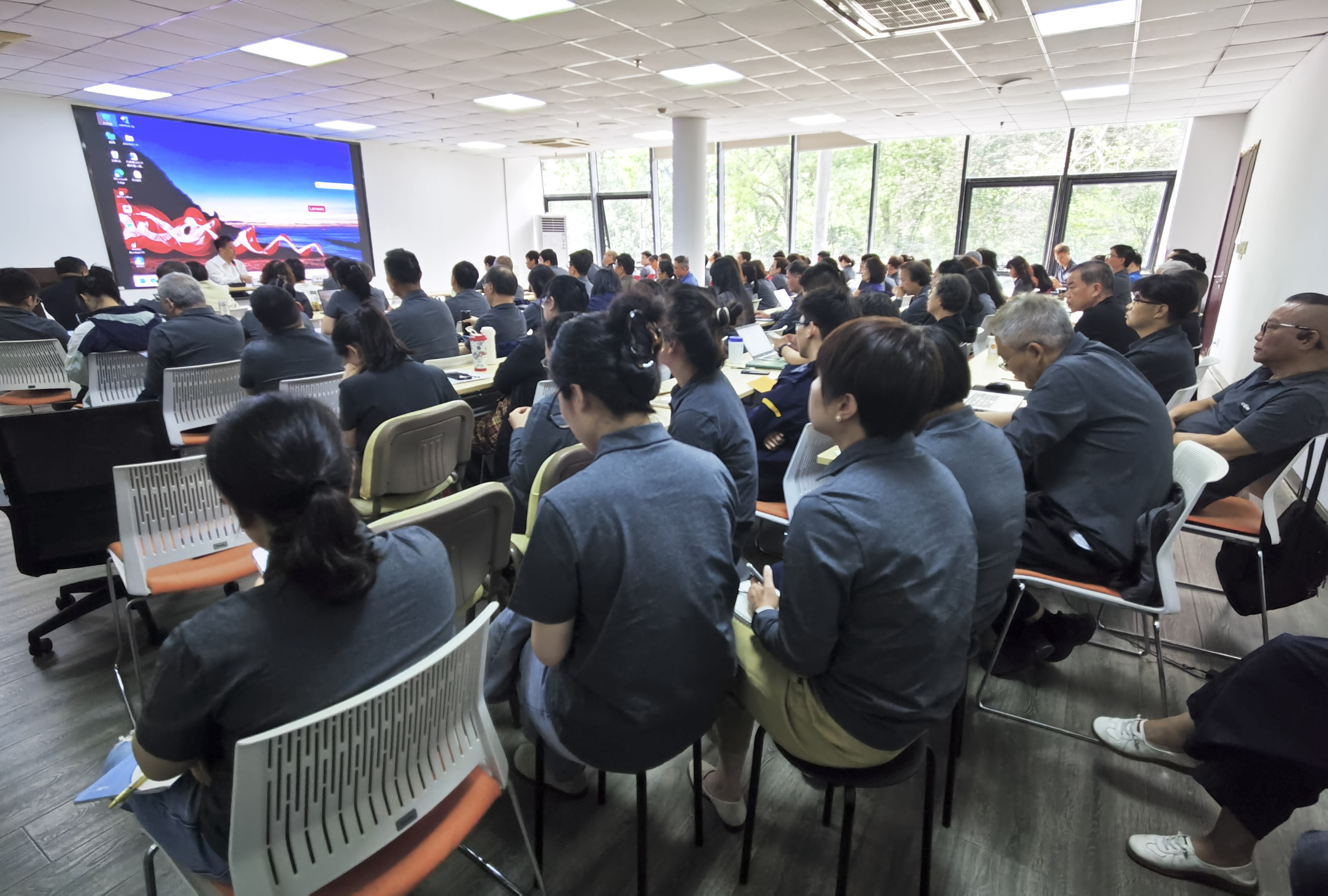 1744620111728344.jpg 66ee0c0d0030d15ccd961cd5cb53a52.jpg